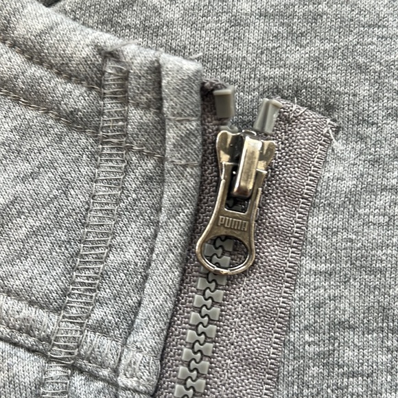 Puma Women’s Asymmetrical Zippered Hoodie. - Picture 7 of 10